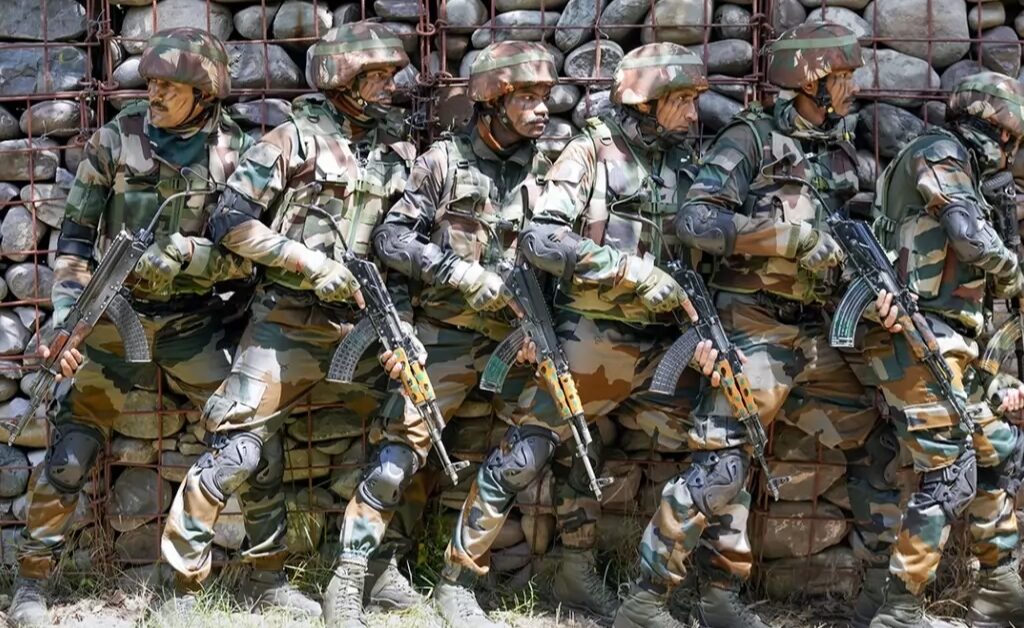 Indian Army Thwarts Infiltration Attempt Along Line of Control, Denies Surgical Strike Rumors