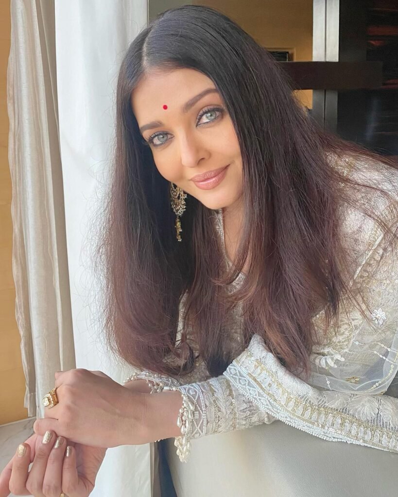 Aishwarya Rai And Abhishek: Divorce Rumors Debunked