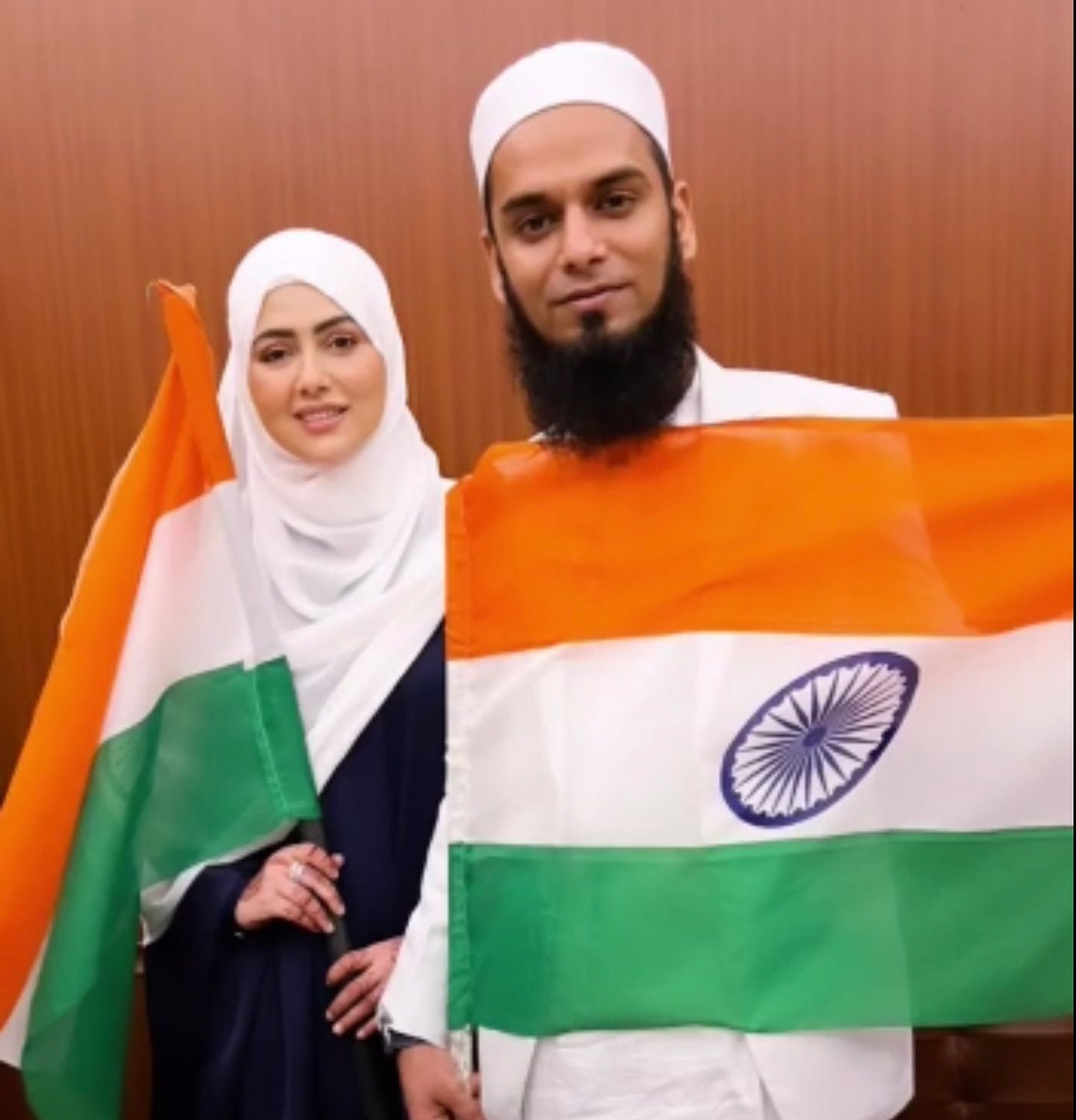 Sana Khan And Anas Sayed